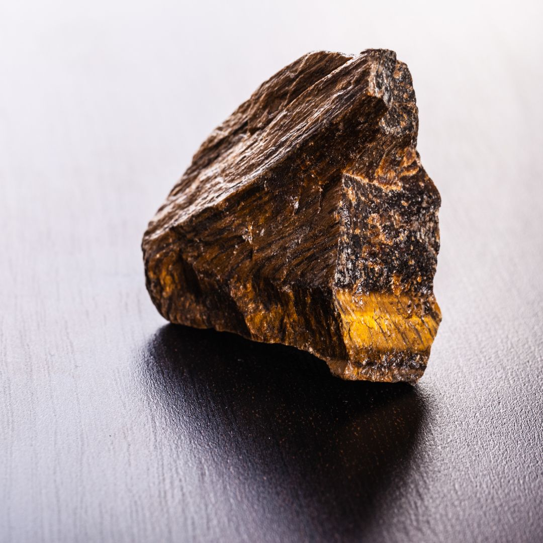 Tiger’s Eye: The Stone of Courage, Confidence, and Clear Focus